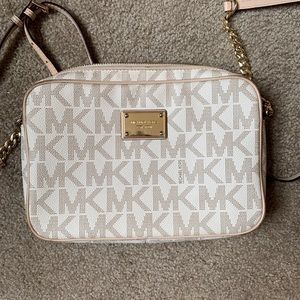 Michael Kors Jet Set Logo Crossbody Bag - Large